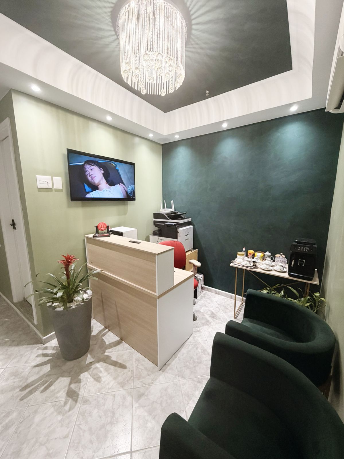 Ambiente acolhedor da clínica AC Podologia e Estética Avançada
